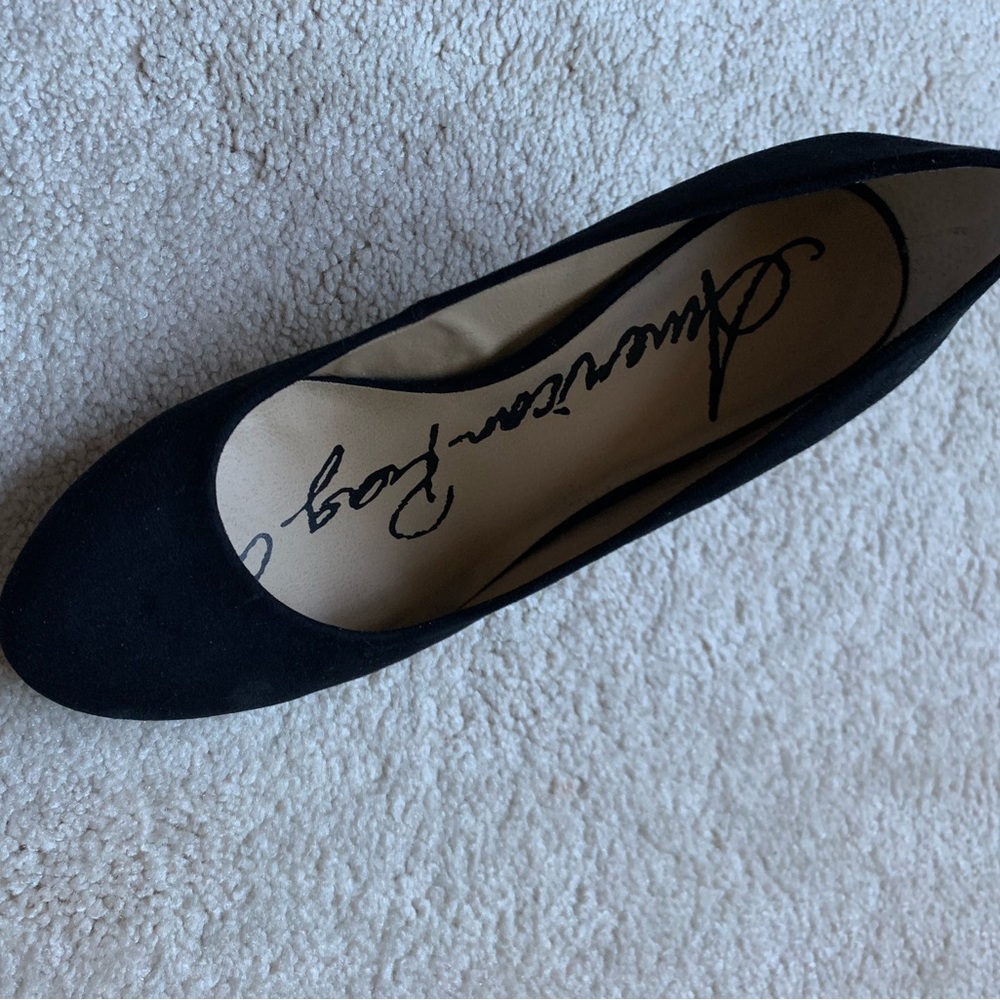 Black Suede Pumps